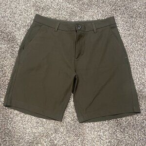 VUORI META SHORTS